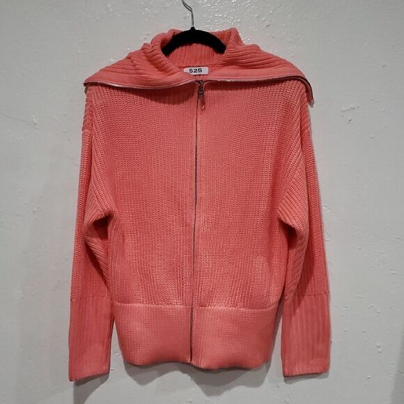 525 Full-Zip High Neck Sweater in Bright Salmon - Picture 1 of 12